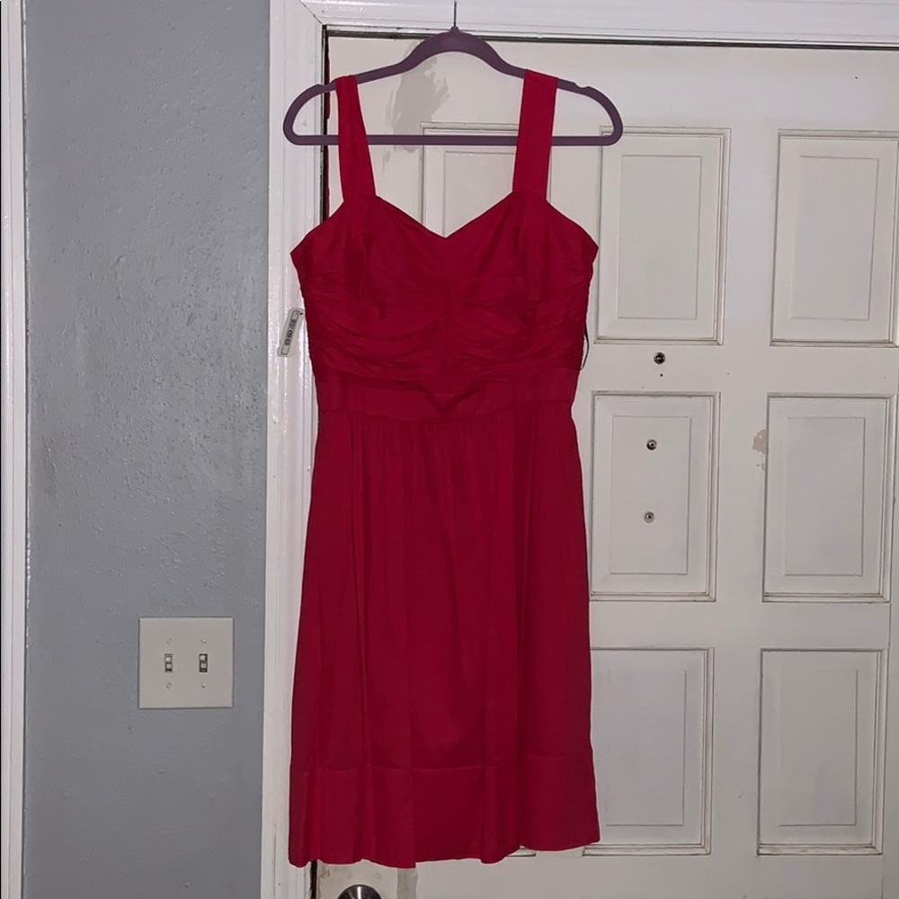 Cute red dress.